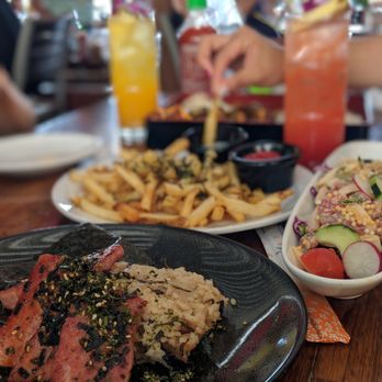 Aloha Mixed Plate - Spam musubi - Hawaiian Near Me - Lahaina, Hawaii