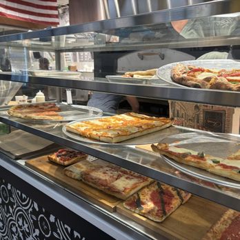 Pienezza Pizza - Downtown Orlando - Pizza by the slice - Pizza Near Me - Orlando, Florida