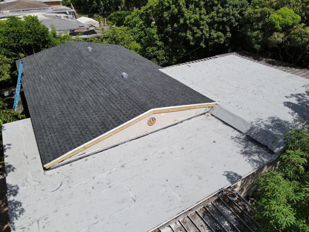 Slide of Elite Tech Roofing