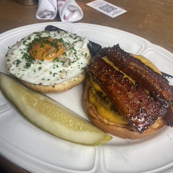 Au Cheval - Bars Near Me - Chicago, Illinois