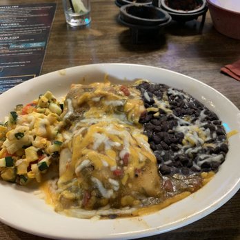 La Ristra - Stuffed Sopapillas - Yum! - Mexican Near Me - Gilbert, Arizona
