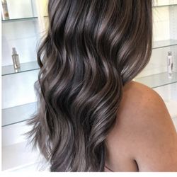 Inspiration picture I showed the stylist
