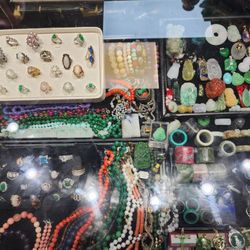 Ha Dynasty Jewelry & Gems Laboratory - Various pieces of jewelry for sale at Mr. Ha's store.