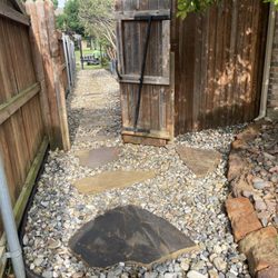 Leo’s Landscape & Tree Service