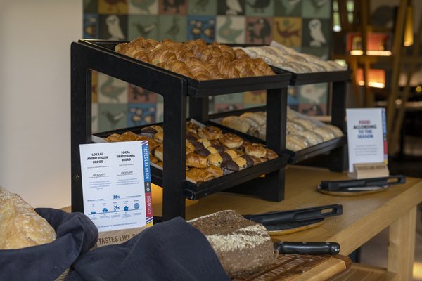 Lancaster Hotel by null