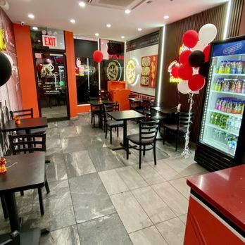 Shah's Halal Food - Inside - Halal Near Me - Queens, New York Shah's Halal Food - Inside - Halal Near Me - Queens, New York