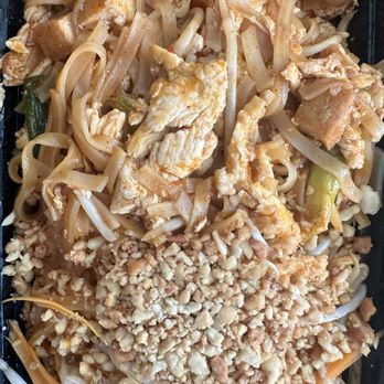 Chai Thai Noodles - Pad Thai - Thai Near Me - Hayward, California