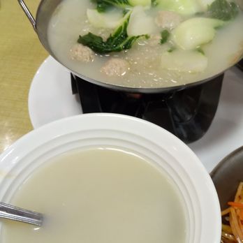 The Dumpling King - Bok Choi, Meat Dumplings & Vermicelli Pot - Taiwanese Near Me - Markham, Ontario