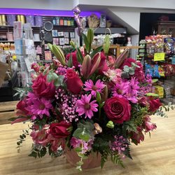 Vivian’s Flower Market - Can't find something? Customize!