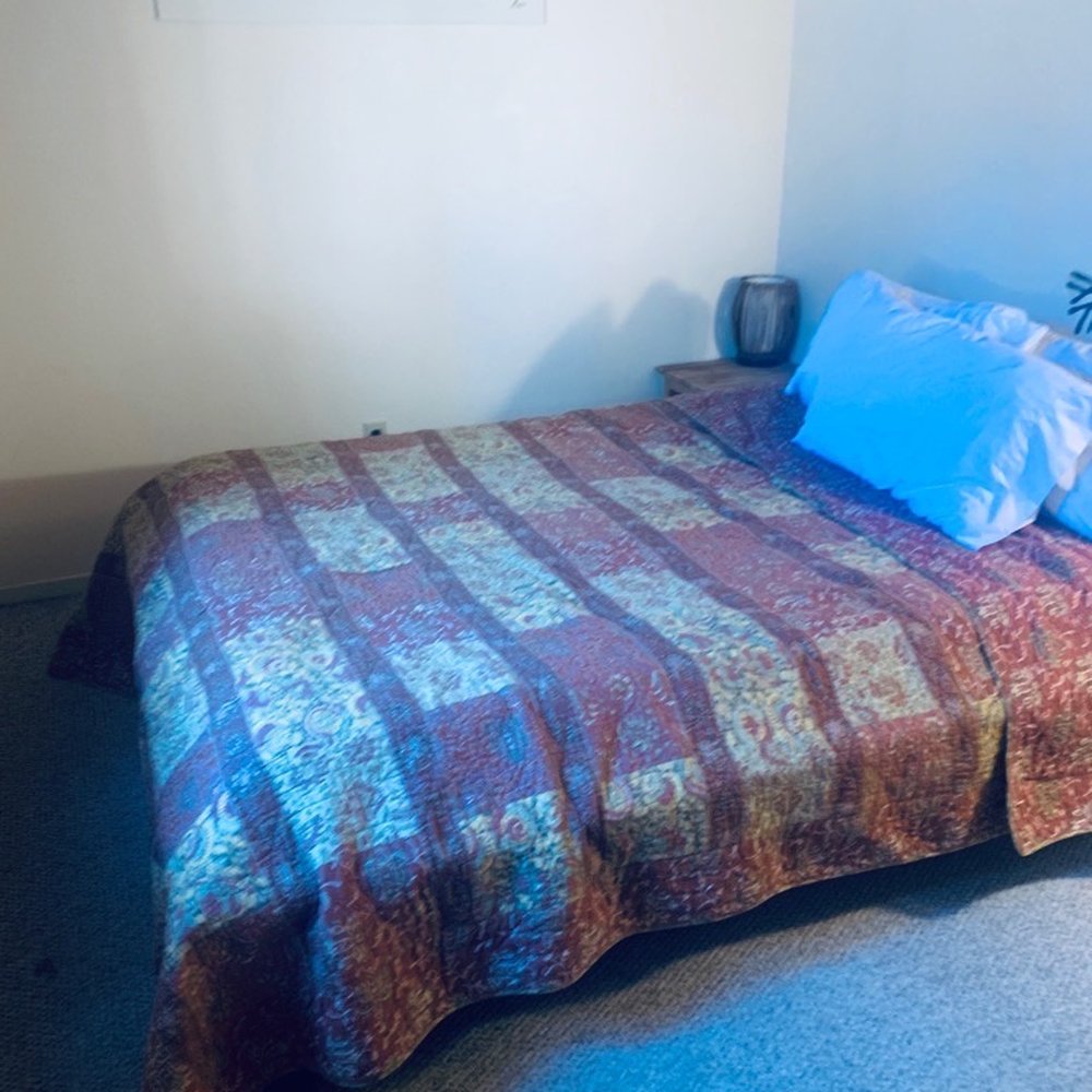 Sparkle Cleaning Services - Clean bedroom - Office Cleaning Near Me Sparkle Cleaning Services - Clean bedroom - Office Cleaning Near Me