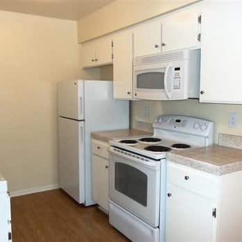 Falcon Pointe Apartment Homes - Apartments Near Me - Riverside, California Falcon Pointe Apartment Homes - Apartments Near Me - Riverside, California