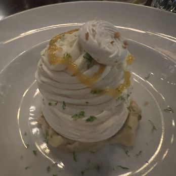 The Berczy Tavern - Meringue - Wine Bars Near Me - Toronto, Ontario The Berczy Tavern - Meringue - Wine Bars Near Me - Toronto, Ontario
