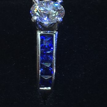 Or Diamond - Nice blue sapphires. - Jewelry Near Me - San Jose, California Or Diamond - Nice blue sapphires. - Jewelry Near Me - San Jose, California