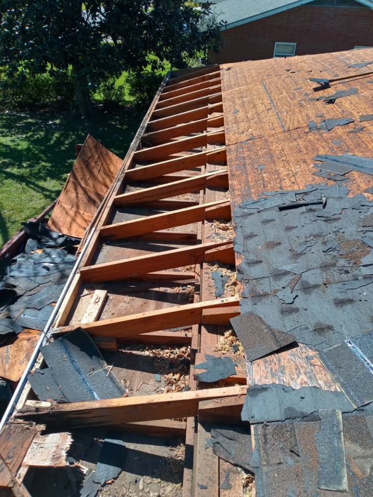 Slide of Top2Bottom Roofing and Siding