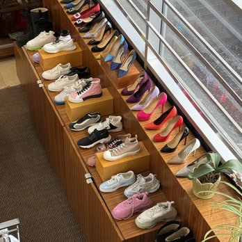 Vespucci Consignment - Used, Vintage & Consignment Near Me - Calgary, Alberta