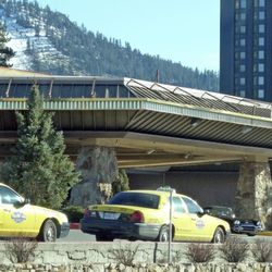 Sierra Yellow Cab - Yellow cabs waiting outside Ballys casino