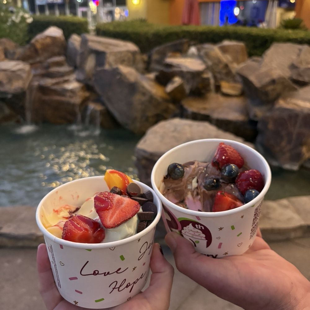 Yogurtland - Ice Cream & Frozen Yogurt Near Me - Stockton, California