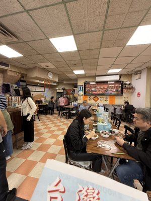 Taiwan Pork Chop House by null