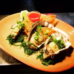 Citizen Park - Oysters, avocado crema, totopos and tequila sangria...