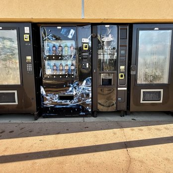 Philip S Raine Rest Stop - Drinks & Snacks Vending Machines - Rest Stops Near Me - Tipton, California Philip S Raine Rest Stop - Drinks & Snacks Vending Machines - Rest Stops Near Me - Tipton, California