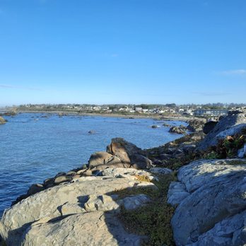 Battery Point Lighthouse - Landmarks & Historical Buildings Near Me - Crescent City, California