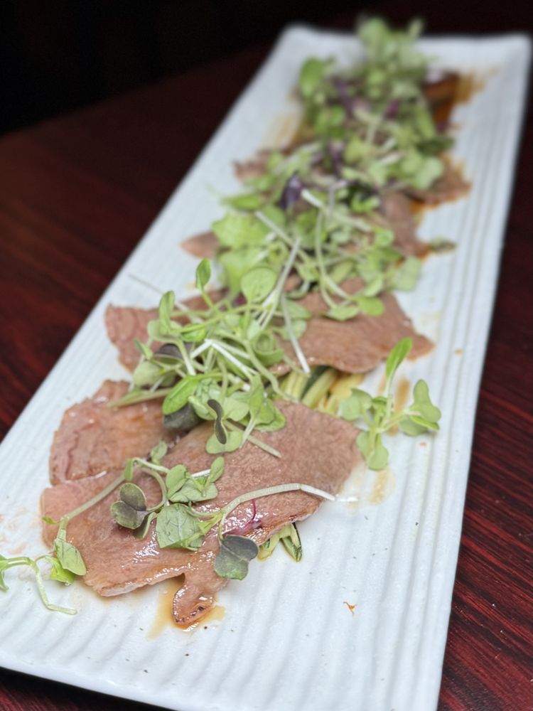 Kawaii Sushi Asian Fusion & Lounge Bar