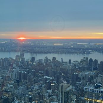 Empire State Building - Landmarks & Historical Buildings Near Me - New York, New York