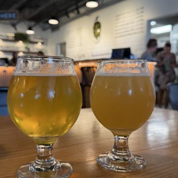 Bespoke Brewing - Hopshot and Hoppenstance - Breweries Near Me - Ronks, Pennsylvania