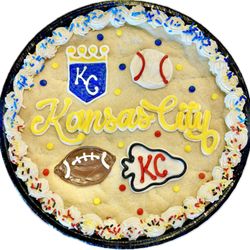 Blue Chip Cookies & Ice Cream - Cookie Cakes!
