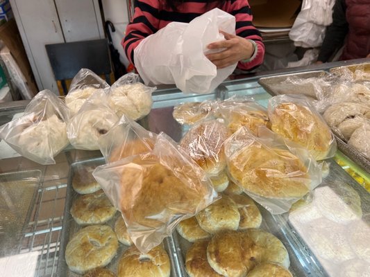 Mei Sum Bakery by null