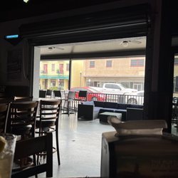 Beef 'O' Brady's - Outdoor seating area - cigar bar.