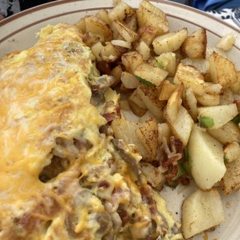 Sam's Cafe - Breakfast & Brunch Near Me - Ceres, California