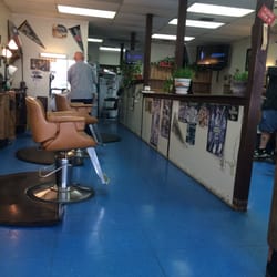 Leon Valley Barber Shop - Cool ambiance