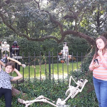 The Skeleton House - the nieces imitating/contemplating the skeletons - Local Flavor Near Me - New Orleans, Louisiana The Skeleton House - the nieces imitating/contemplating the skeletons - Local Flavor Near Me - New Orleans, Louisiana