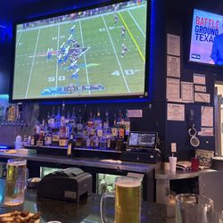 242 Pub & Grill