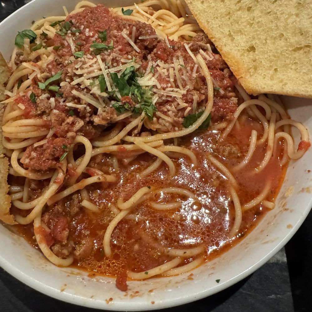 The Landing - spaghetti and boston mike's spicy meat sauce- super watery - Hotels Near Me - Chelan, Washington The Landing - spaghetti and boston mike's spicy meat sauce- super watery - Hotels Near Me - Chelan, Washington