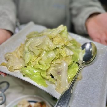 Highland Noodles - Cabbage w/Dry Chili ($10.99) - Noodles Near Me - Milpitas, California Highland Noodles - Cabbage w/Dry Chili ($10.99) - Noodles Near Me - Milpitas, California