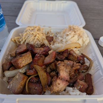 Trydis BBQ - Food Trucks Near Me - Honolulu, Hawaii Trydis BBQ - Food Trucks Near Me - Honolulu, Hawaii
