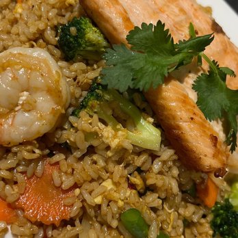 Lucky Elephant Cafe - Salmon and shrimp special - Laotian Near Me - Washington Township, New Jersey