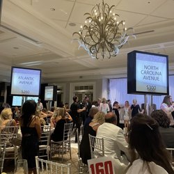 Royal Palm Yacht and Country Club - Auction party