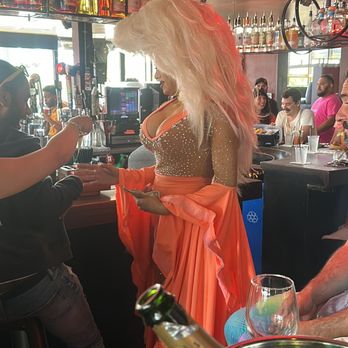 Lookout - Gay Bars Near Me - San Francisco, California Lookout - Gay Bars Near Me - San Francisco, California