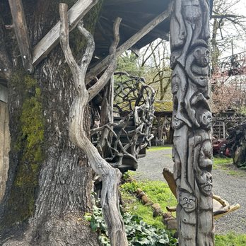 It's a Burl - Art Galleries Near Me - Kerby, Oregon