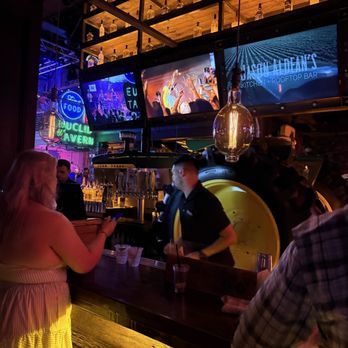 Jason Aldean's Kitchen + Rooftop Bar - Beer Bar Near Me - Nashville, Tennessee Jason Aldean's Kitchen + Rooftop Bar - Beer Bar Near Me - Nashville, Tennessee