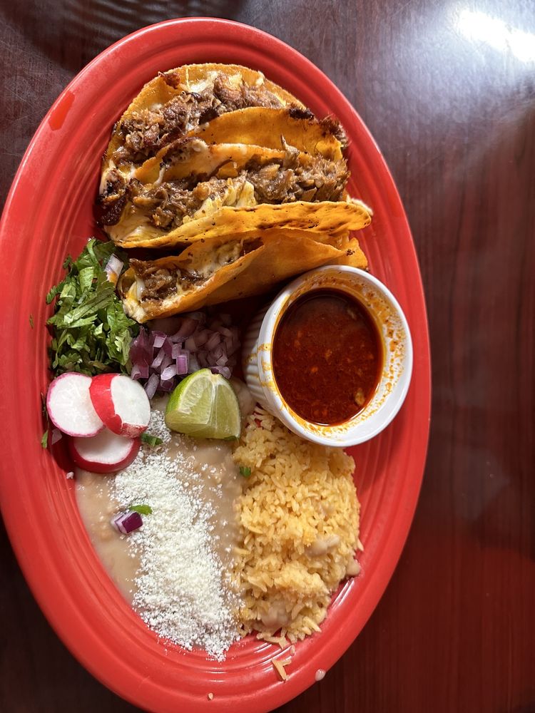 Taqueria El Caporal