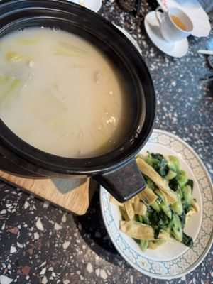 Peking Garden by null