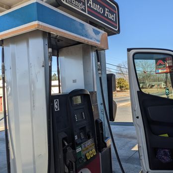 Chip's Mini Mart - Chip's Mini Mart / Triangle Petroleum, Mount Gilead - Convenience Stores Near Me - Mount Gilead, North Carolina Chip's Mini Mart - Chip's Mini Mart / Triangle Petroleum, Mount Gilead - Convenience Stores Near Me - Mount Gilead, North Carolina