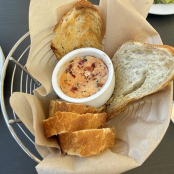 Catelli's - Sourdough and sun dried tomato butter - New American Near Me - Geyserville, California Catelli's - Sourdough and sun dried tomato butter - New American Near Me - Geyserville, California