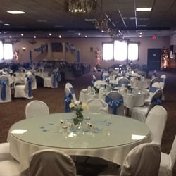 Roselawn Banquet Facility - Seating for 450 Guests