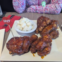 Small mixed half and half soy garlic and spicy