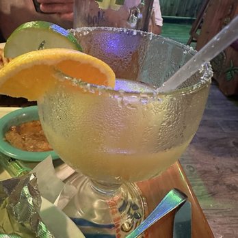 Senor Tequila - West Ashley - Mexican Yum yum sauce. - Mexican Near Me - Charleston, South Carolina Senor Tequila - West Ashley - Mexican Yum yum sauce. - Mexican Near Me - Charleston, South Carolina